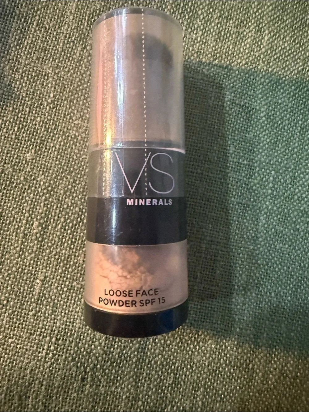VS Minerals Loose Face Powder SPF 15 – Deep 10